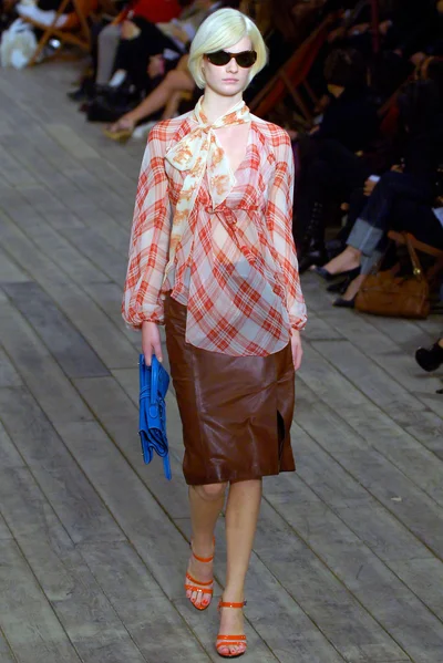 Look 19